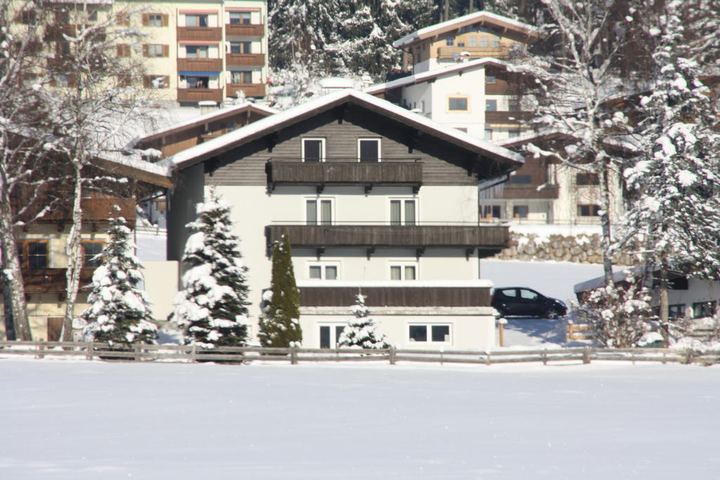 Haus Therese เคิร์ชแบร์ก อิน ทิโรล ภายนอก รูปภาพ